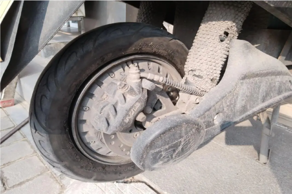 肇庆市电动车补胎换胎